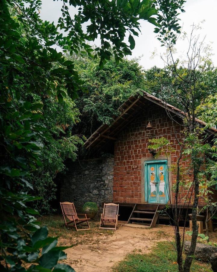 Vihanga Village - Jungle Retreat In Дамбулла Экстерьер фото