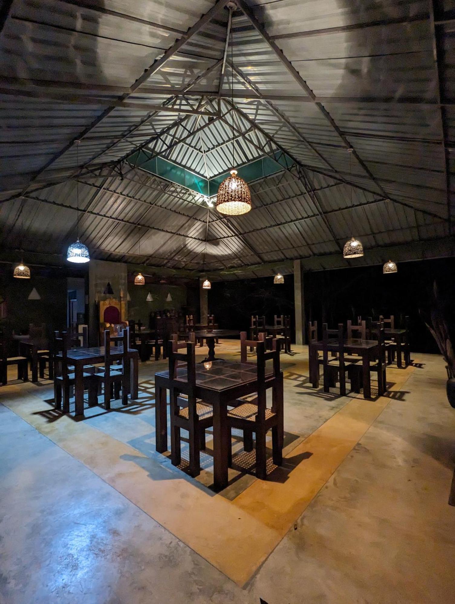 Vihanga Village - Jungle Retreat In Дамбулла Экстерьер фото